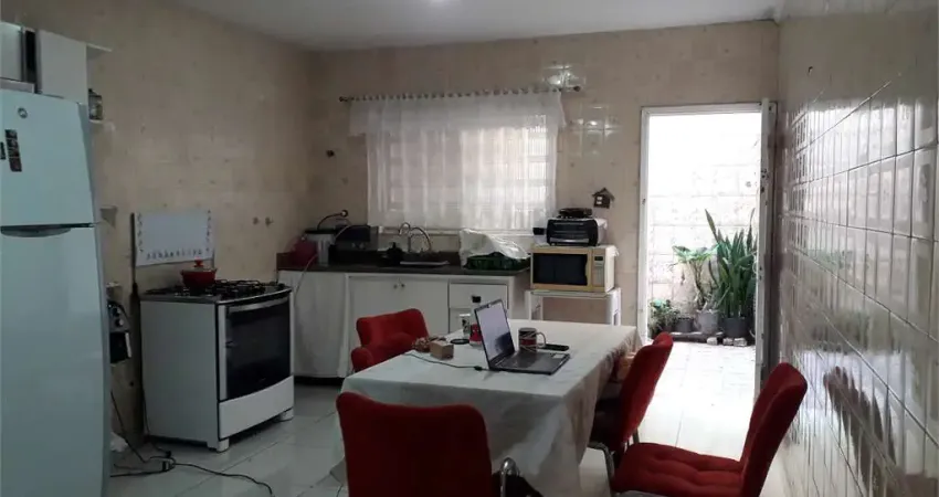 Sobrado com 2 quartos à venda em Jardim Pazini - SP