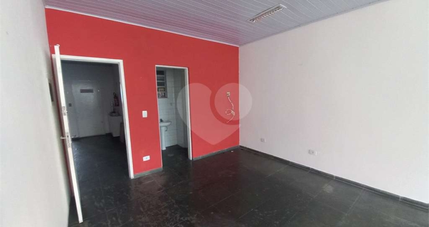 Sala comercial para alugar na João Batista De Oliveira, Centro, Taboão da Serra