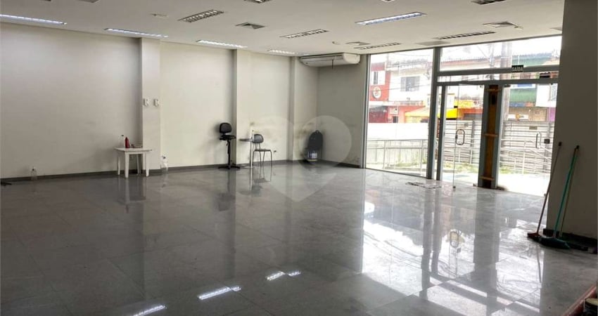 Prédio inteiro à venda ou para locação em Jardim Esmeralda - SP