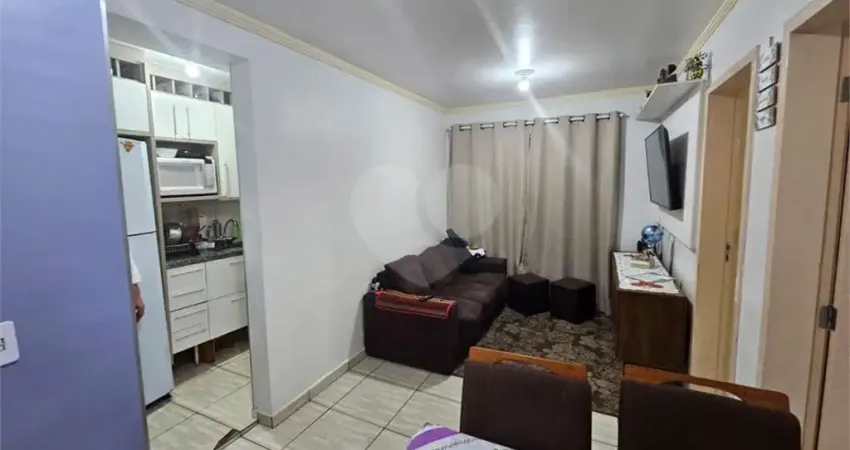 Apartamento com 3 quartos à venda em Parque Marabá - SP