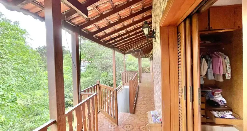 Casa com 5 quartos à venda ou para locação em Vila Santo Antônio - SP