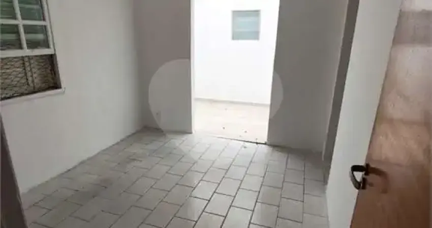 Sobrado com 2 quartos para locação em Butantã - SP