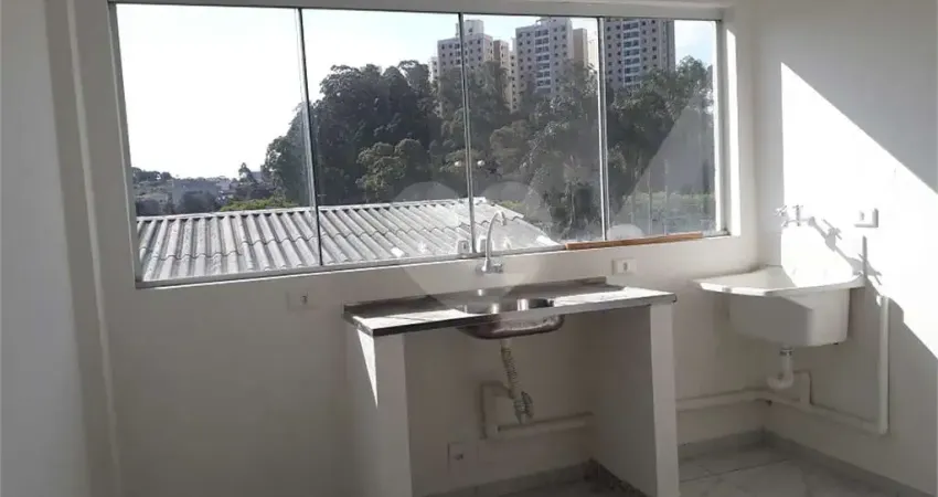 Salas para locação em Pirajussara - SP