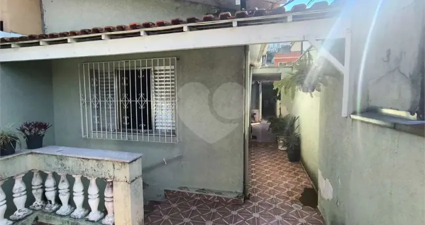 Sobrado com 4 quartos à venda em Jardim Catanduva - SP