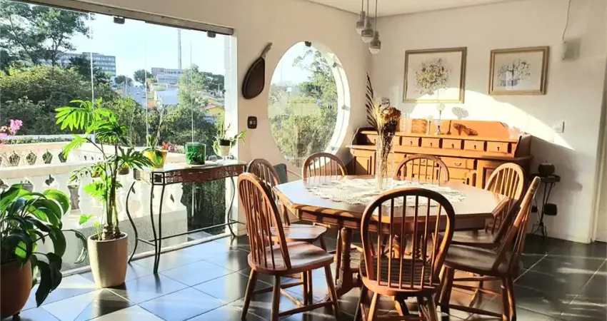 Terreno em condomínio fechado à venda no Granja Viana, Cotia 