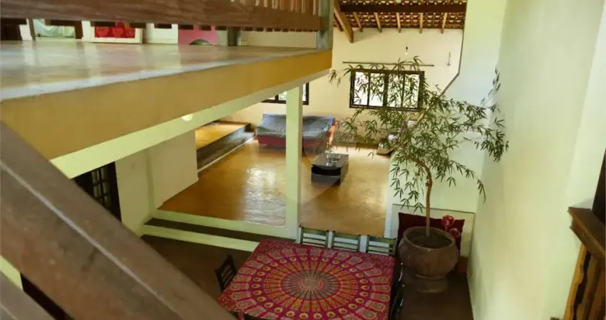 Terreno em condomínio fechado à venda no Condomínio Iolanda, Taboão da Serra 