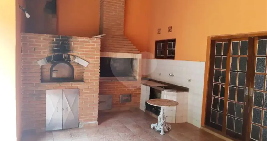 Chácara / sítio com 5 quartos à venda no Centro, Juquitiba