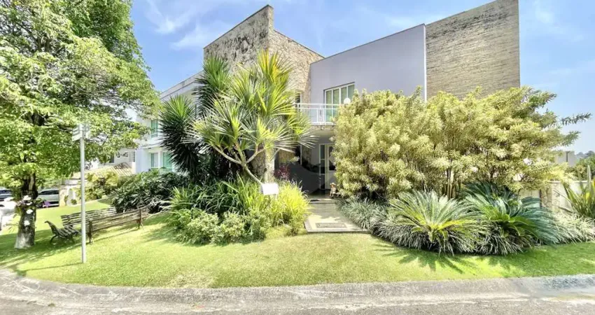 Terreno em condomínio fechado à venda no Granja Viana, Carapicuíba 