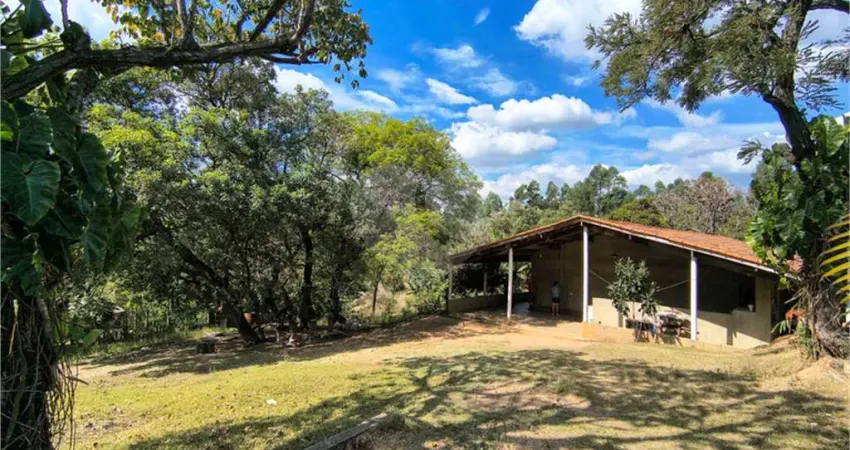 Chácara / sítio com 4 quartos para alugar na Estrada Querência, 205, Brigadeiro Tobias, Sorocaba