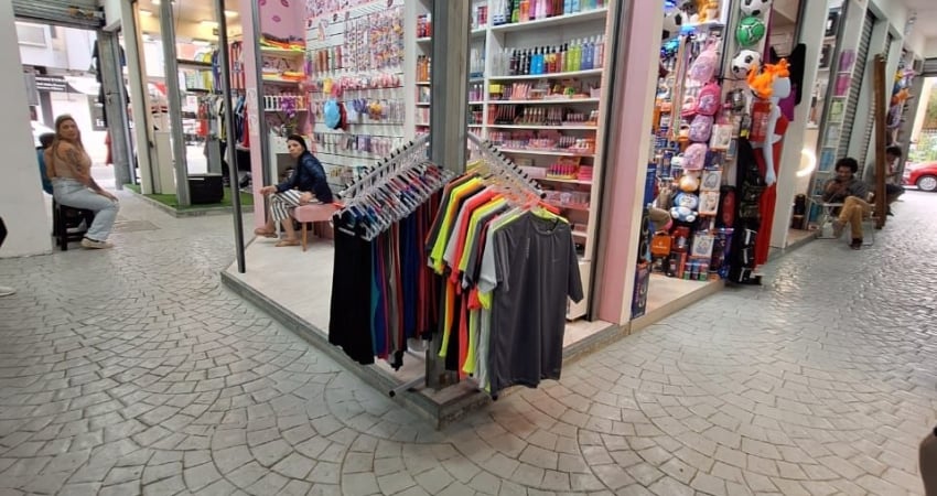 Loja no camelô de Balneário Camboriú, ótima rentabilidade