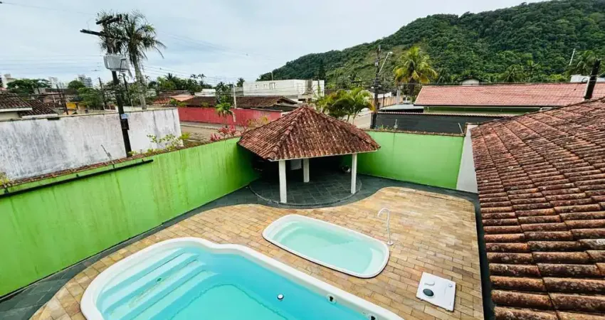 Casa com 7 dormitórios à venda, 328 m² por R$ 1.800.000,00 - Jardim Guaiuba - Guarujá/SP