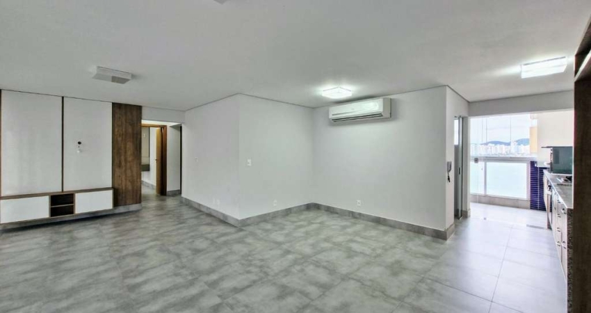 Apartamento com 3 dormitórios à venda, 146 m² por R$ 1.600.000,00 - Jardim Astúrias - Guarujá/SP