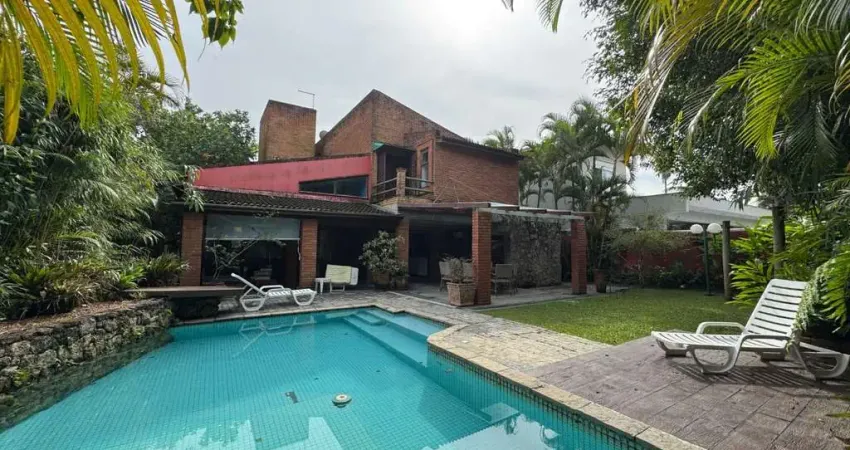 Casa com 5 dormitórios à venda, 319 m² por R$ 2.000.000,00 - Enseada - Guarujá/SP