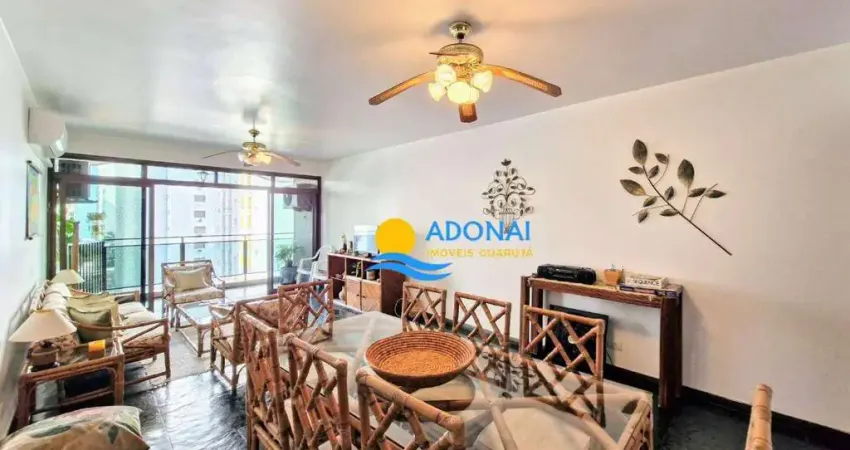 Apartamento próximo à praia com sacada — Pitangueiras — Guarujá