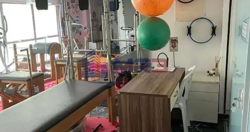 Ponto comercial com 1 sala à venda na Avenida Geremário Dantas, 197, Tanque, Rio de Janeiro