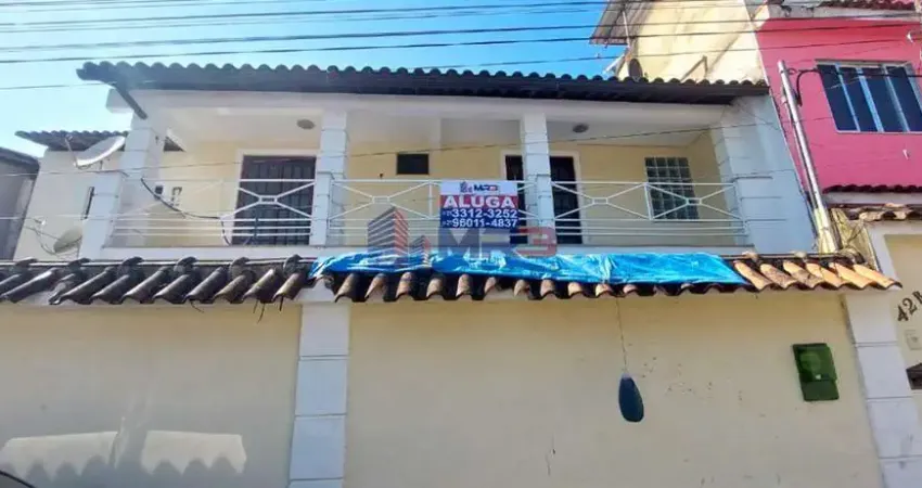 Casa com 3 quartos para alugar na Estrada dos Teixeiras, 407, Taquara, Rio de Janeiro
