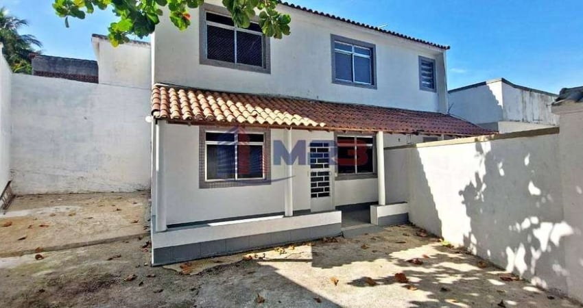 Casa com 2 quartos para alugar na Rua Monsenhor Marques, 785B, Pechincha, Rio de Janeiro