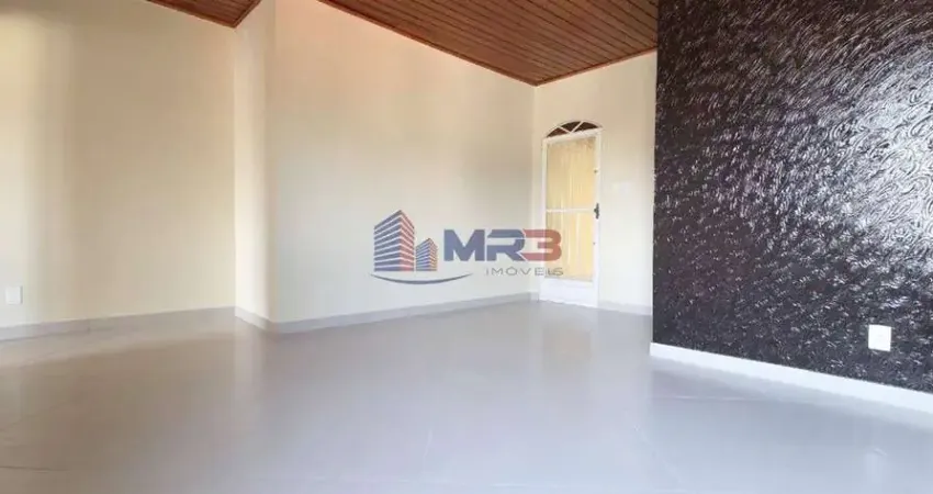 Casa com 3 quartos para alugar na Rua Biriba, 489, Bangu, Rio de Janeiro