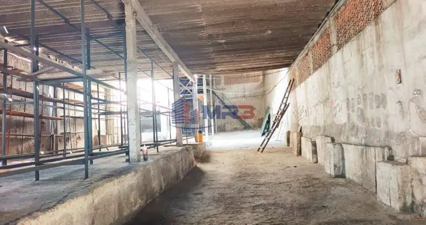 Barracão / Galpão / Depósito com 1 sala para alugar na Estrada do Cafundá, 2293, Taquara, Rio de Janeiro
