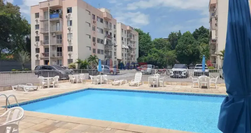 Apartamento com 2 quartos à venda na Rua Godofredo Viana, 183, Taquara, Rio de Janeiro