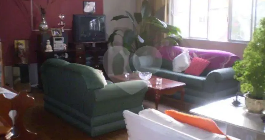 Casa terrea 03 dorm 01 suíte com 4 vagas - bairro cupecê - venda.