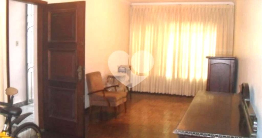 Casa Sobrado 3 dormitórios 2 Banheiros 2 vagas 180m² para Venda Brooklin Velho