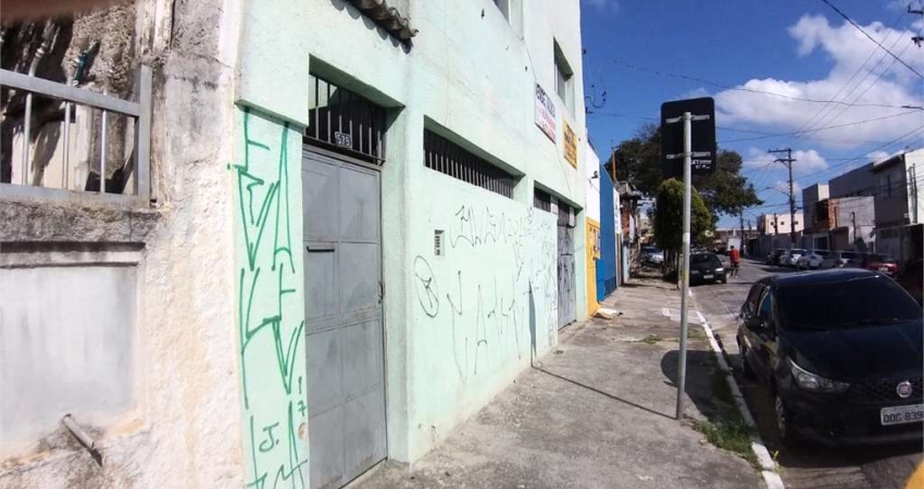 Prédio com 2 pavimentos  em região comercial Excelente localização industrial no Socorro