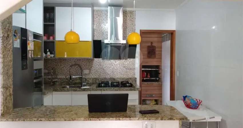 Casa em Condomínio V. Santa Catarina 55m² 2 Dorms, 1 Vaga, 2 WC