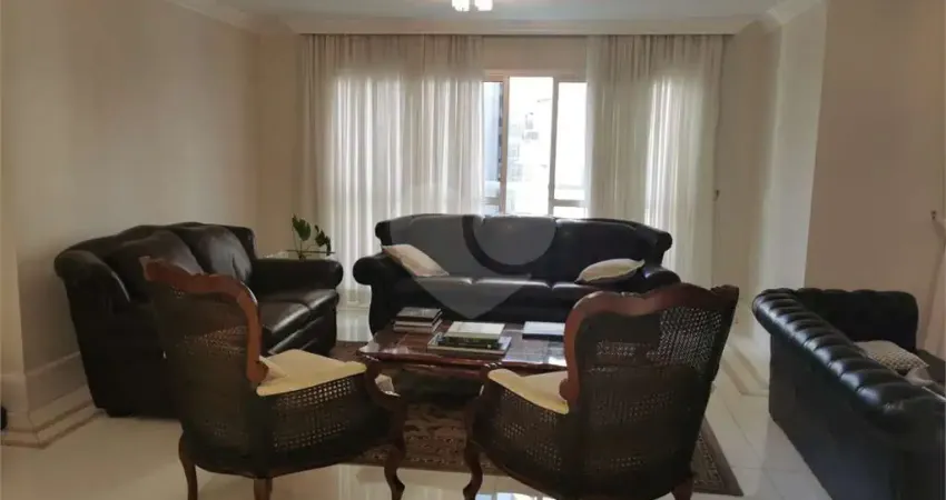 Apartamento com 3 quartos à venda na Rua Jesuíno Arruda, 134, Itaim Bibi, São Paulo