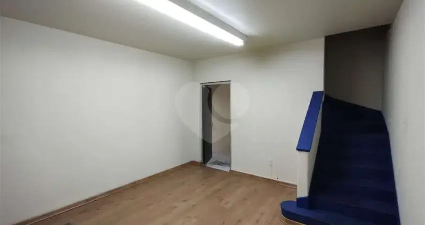 Casa com 2 quartos à venda na Rua Antônio das Chagas, 803, Chácara Santo Antônio, São Paulo