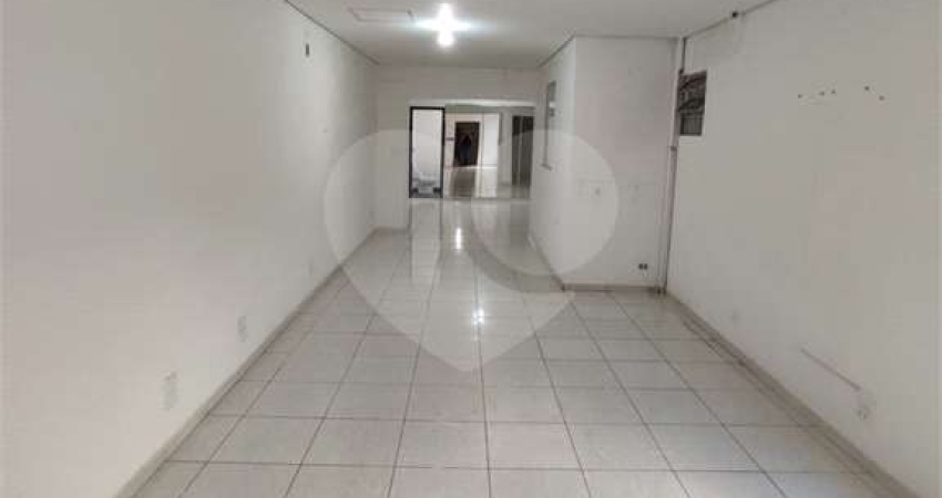 Casa com 210 m dividida em 6 Quartos e 5 banheiros à Venda em Mirandópolis São Paulo SP