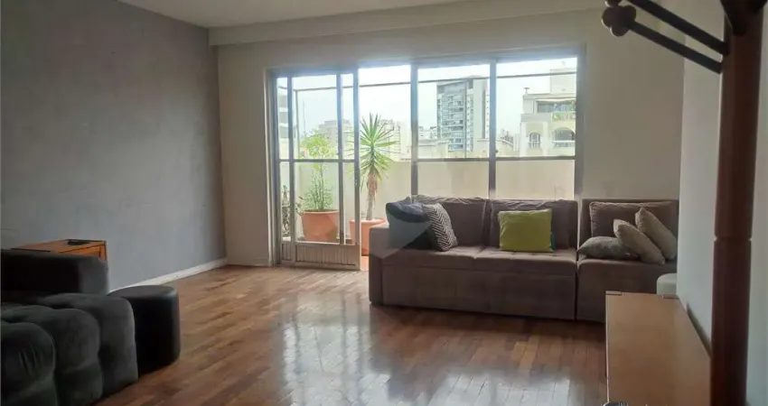 Vila Olimpia- Cobertura 3 dorm, 1 suite, 1 vaga 180 m²