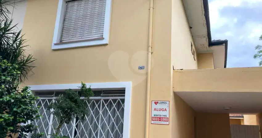 Casa com 3 quartos para alugar na Rua Brito Peixoto, 178, Brooklin, São Paulo