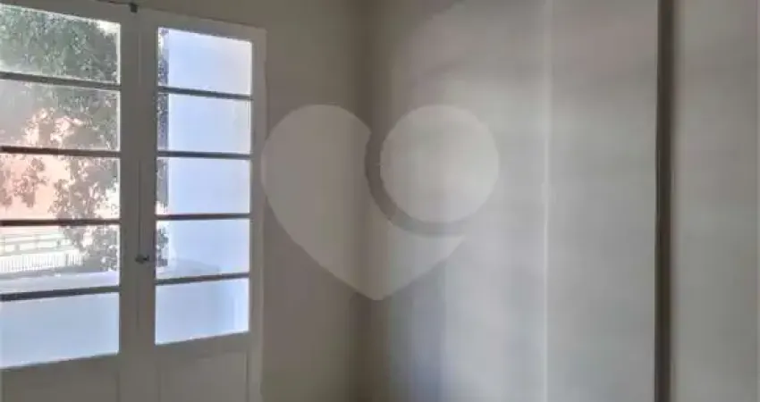 APARTAMENTO PARA LOCAÇÃO 01 DORMITÓRIO 32,68 M2 ESTILO KITNET PRÓXIMO AO METRÔ SANTA CECILIA