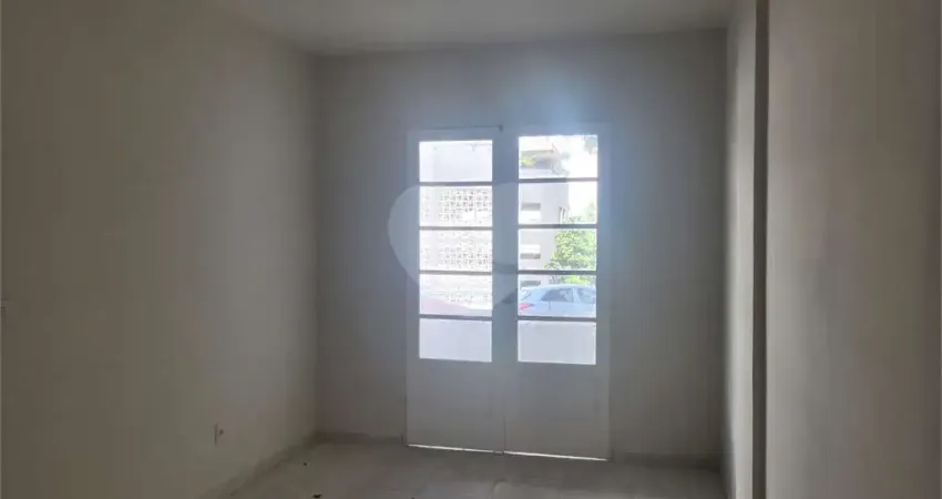 APARTAMENTO PARA LOCAÇÃO REFORMADO 01, 32,68 M2 DORMITÓRIO ESTILO KITNET PRÓXIMO AO METRÔ SANTA CECILIA