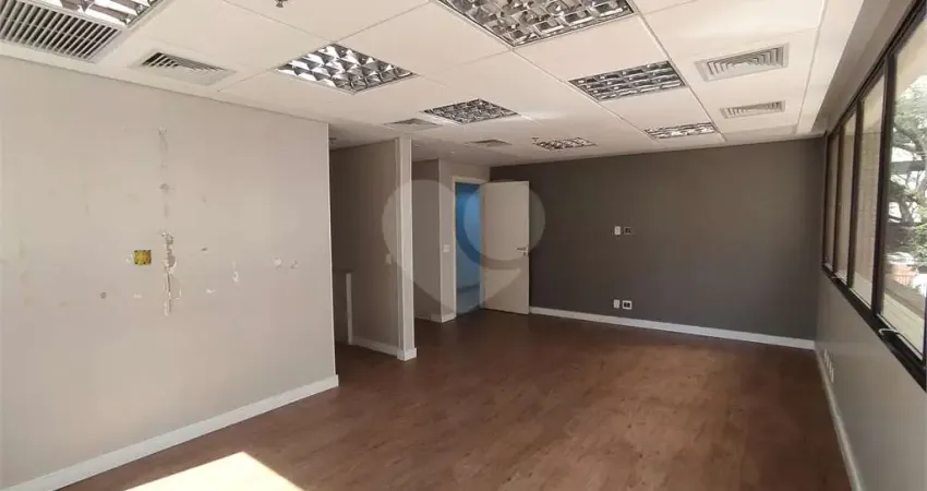 Sala comercial para venda na vila olímpia com 34m² e uma vaga de garagem