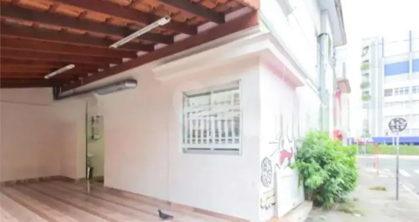 Casa Comercial de Esquina à Venda – 140m² – Vila Mariana, São Paulo