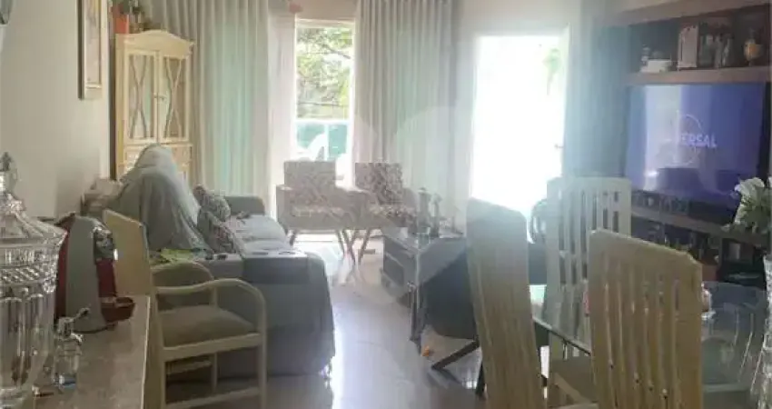 Casa com 3 quartos à venda na Rua Itapiru, 25, Saúde, São Paulo