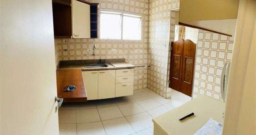 Apartamento-São Paulo-MOEMA | Ref.: REO551304