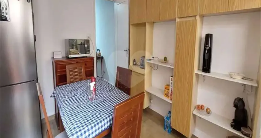 Sobrado com 2 dormitorios em Mirandopolis!