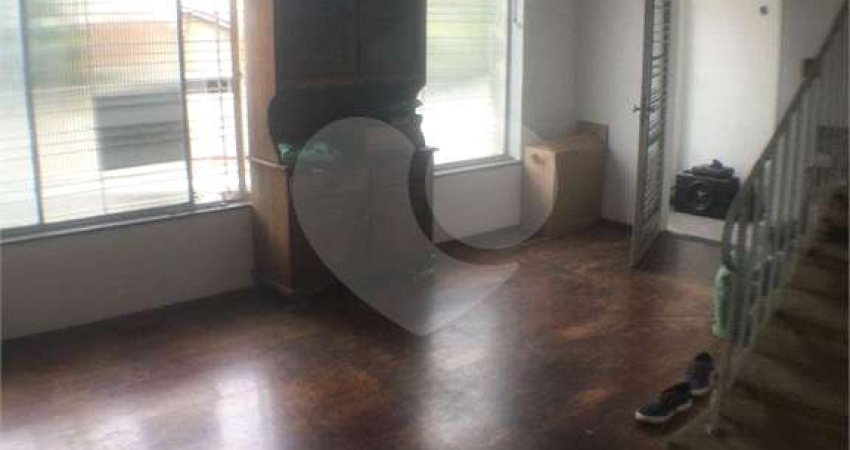 SOBRADO DE 180M² NO PLANALTO PAULISTA COM 3 QUARTOS + 2VGS