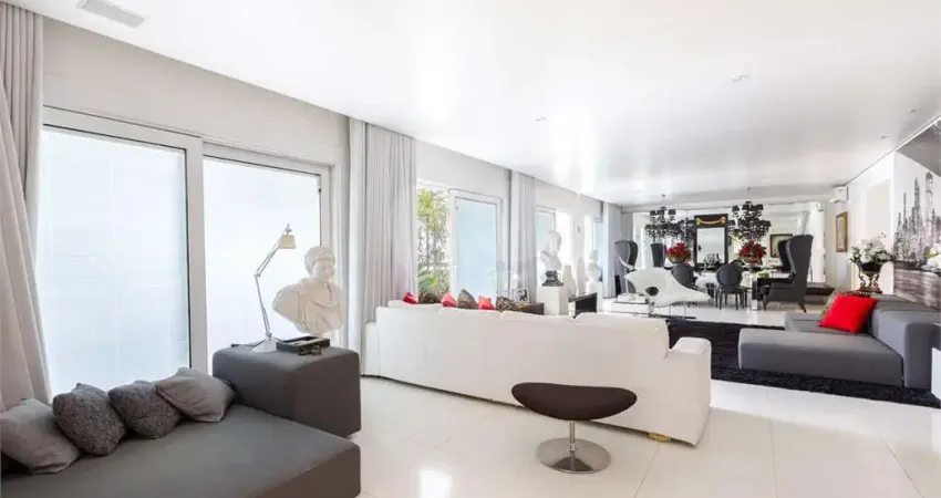 Cobertura charmosa no Jardim América, 2 suítes,  2 vagas, 400m² de área útil.