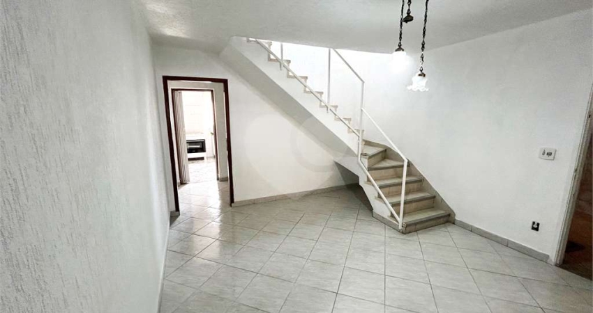 LINDO SOBRADO DE 200M² NO CAMPO LIMPO