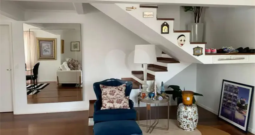 Cobertura Duplex 310m2 4 Dormitorios 2Suite 4 Banheiros 4 Vagas na Vila Mariana! Venda!