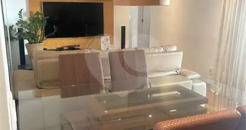 Apartamento 95m² Varanda Gourmet 3 dormitórios, com 2 vagas na Mooca