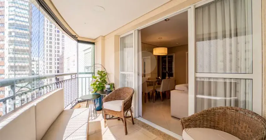 Apartamento reformado de 3 dormitórios a venda na vila mascote