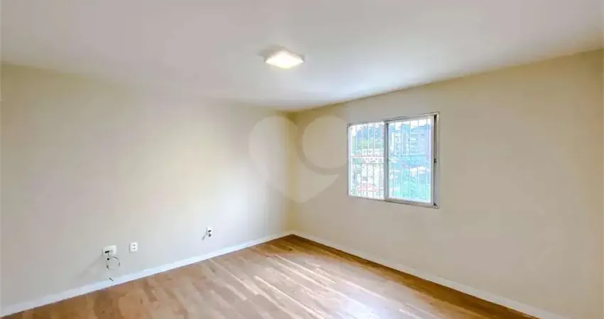 Apartamento com 3 quartos à venda na Rua Itamiami, 93, Vila Mariana, São Paulo