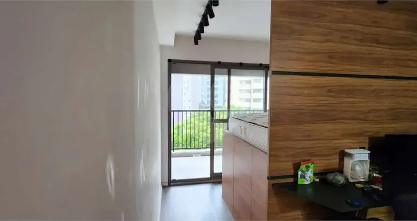 Studio de 27m² em prédio novo muito bem localizado - mobiliado