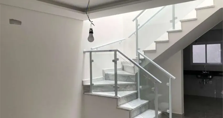 Casa com 3 quartos à venda na Rua Vitantônio D'Abril, 47, Cupecê, São Paulo