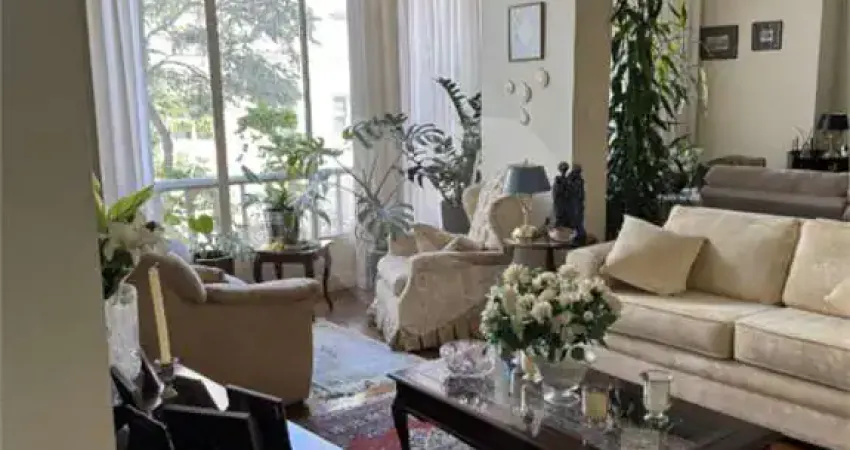 Apartamento à venda no Edifício Piauí – Higienópolis | 80 m² | 2 dormitórios